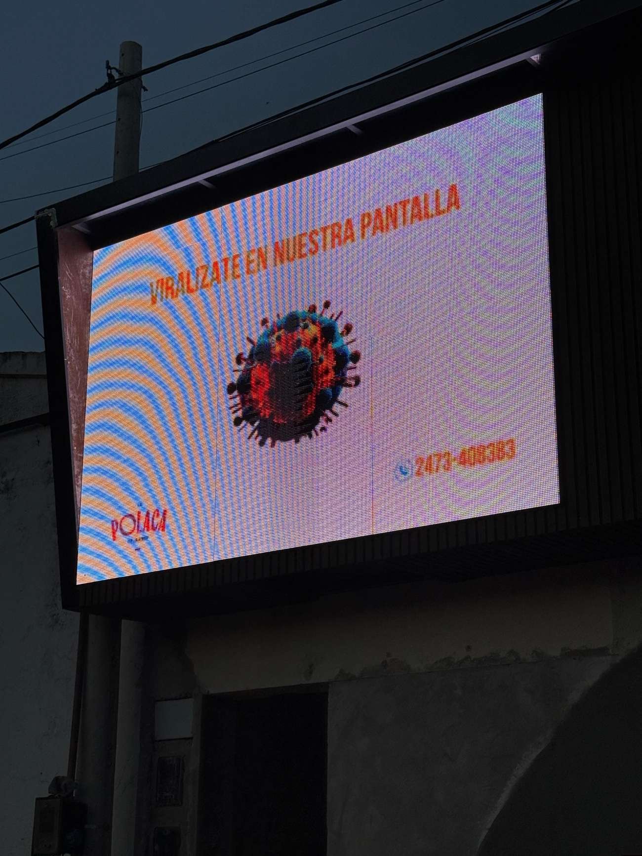 Pantallas LED en la vía pública