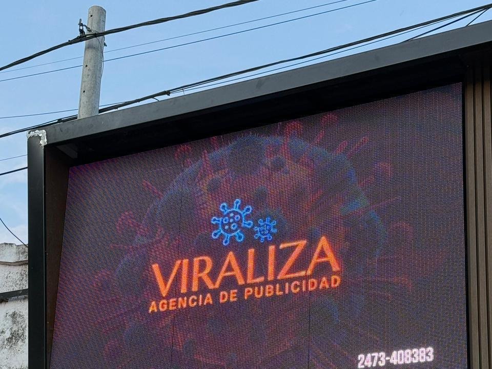 Pantallas LED en la vía pública